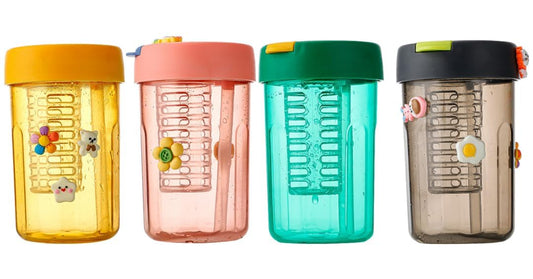 RAYCRAFT WORLD 400ml Cute Plastic Water Bottles Handle Water Bottles Cup Infuser Sipper Bottle Mug Leak proof BPA Free with Straw for Kids Girls (Multicolor Pack of 1Pc)