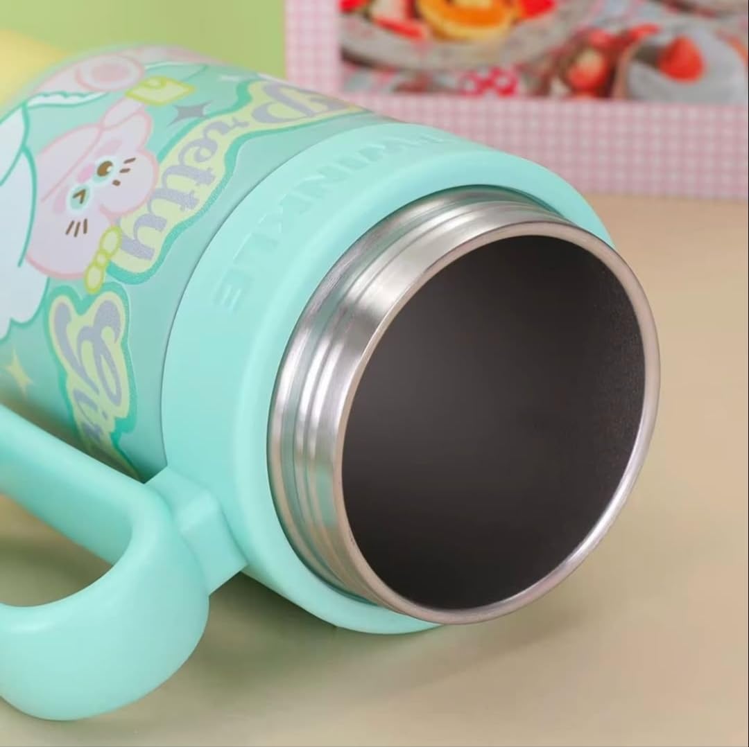 RAYCRAFT WORLD 850ml Insulated Stainless Steel Travel Mug, Cute Cartoon Design with Plastic Handle and Straw (Large, 850ml Insulated Stainless Steel Travel Mug, Cute Cartoon Design)
