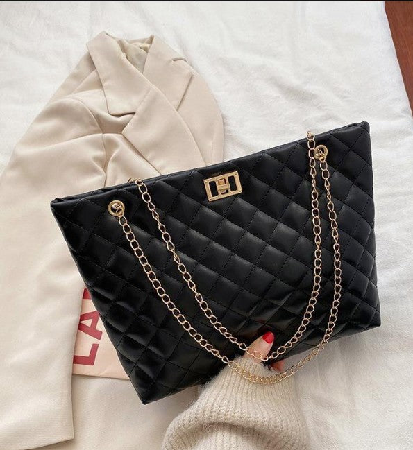 RAYCRAFT WORLD Quilted Shoulder Bag with Gold Chain Straps, PU Leather, luxurious gold-tone turn-lock clasp and matching dual-chain straps. Fashion Handbag for Women